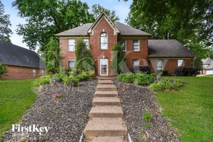 1465 Fox Trace Dr in Memphis, TN - Building Photo
