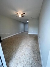 1220 NW 12th St in Homestead, FL - Building Photo - Building Photo