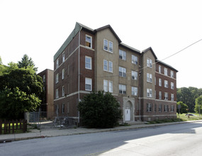 The Ogontz in Philadelphia, PA - Foto de edificio - Building Photo