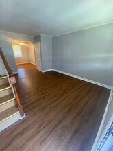 333 N Grantley St, Unit Unit 405 in Baltimore, MD - Foto de edificio - Building Photo