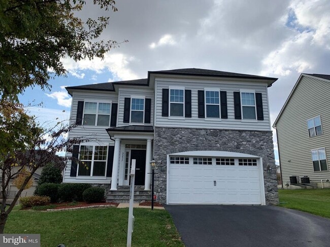 property at 2237 Turnbuckle Ln