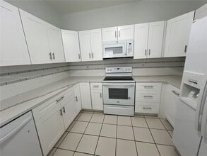 4455 SW 160th Ave in Miramar, FL - Building Photo - Building Photo