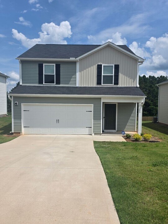 133 Field Crest Ln in Gaffney, SC - Building Photo