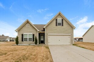 40 Robin Rd in Adairsville, GA - Building Photo