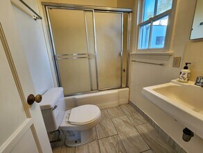 1619 Manning Ave, Unit 1619 in Los Angeles, CA - Building Photo - Building Photo