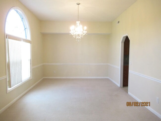 3370 Aurora Dr in Sumter, SC - Building Photo - Building Photo