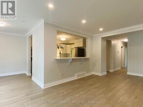 207 Maple Ave in Richmond Hill, ON - Building Photo - Building Photo