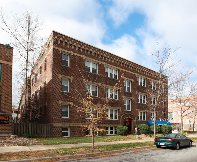 3500 Dupont Apartments in Minneapolis, MN - Foto de edificio - Building Photo