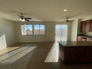 80085 Peak Forest Dr in Indio, CA - Building Photo - Building Photo