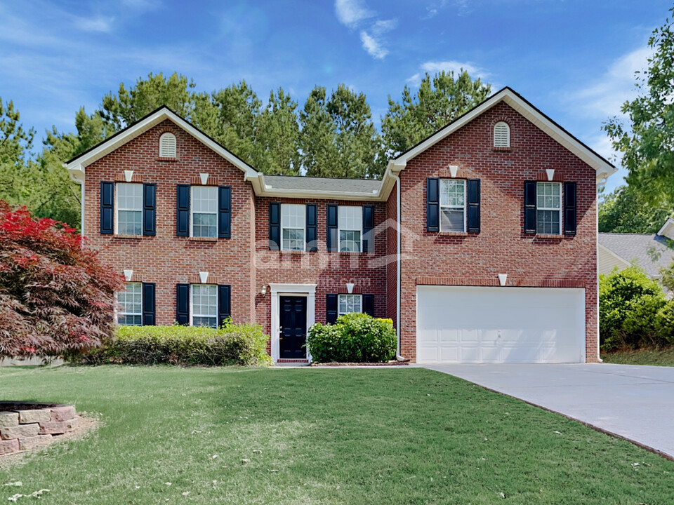 3742 Fryeburg Ln in Snellville, GA - Foto de edificio