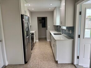 2050 Neptune Rd in Indialantic, FL - Building Photo - Building Photo