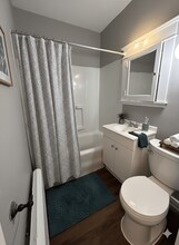 496 Elmwood in Buffalo, NY - Building Photo - Building Photo