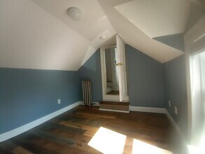 8 Myrtle St in Middleboro, MA - Building Photo - Building Photo
