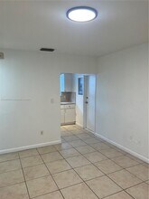 577 NE 82nd St in Miami, FL - Building Photo - Building Photo
