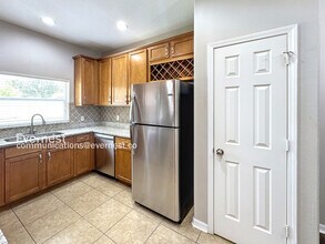 12806 Belvedere Song Way in Riverview, FL - Building Photo - Building Photo
