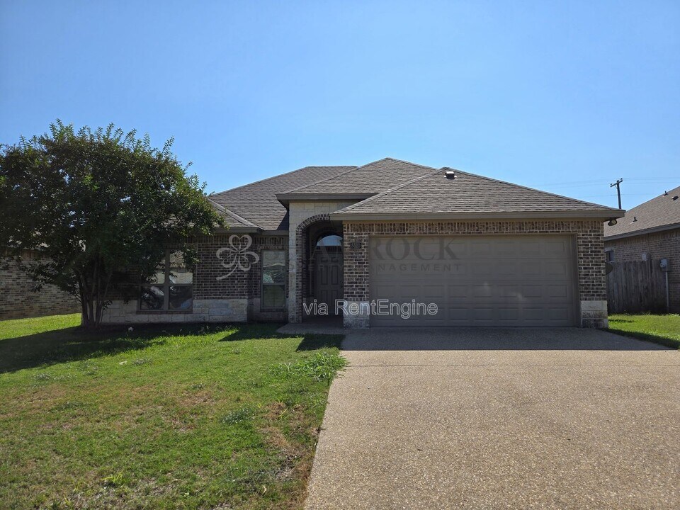 5520 Copper Mountain in Waco, TX - Building Photo