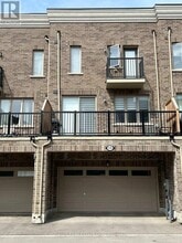 13 Drover Cir in Whitchurch-Stouffville, ON - Building Photo - Building Photo