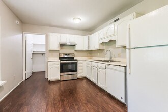 2674 Lark in Humble, TX - Building Photo - Building Photo