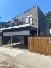 442 E 7th St in Reno, NV - Foto de edificio - Building Photo