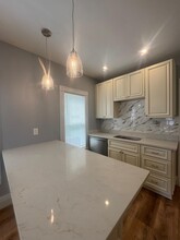 47 Paulina St, Unit 1 in Somerville, MA - Building Photo - Building Photo