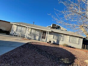 6108 Fawn Cir in Las Vegas, NV - Building Photo - Building Photo