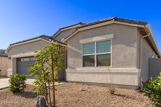 24336 W Illini St in Buckeye, AZ - Foto de edificio - Building Photo