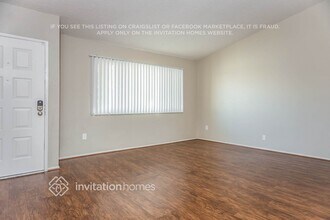 7101 Koropp Ct in Sacramento, CA - Foto de edificio - Building Photo