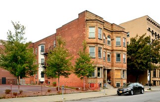 346 Franklin St Apartments