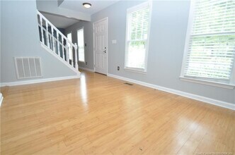 109 Wood Valley Ct in Durham, NC - Building Photo - Building Photo