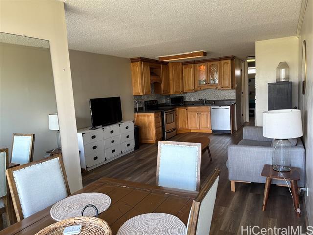 property at 2611 Ala Wai Blvd