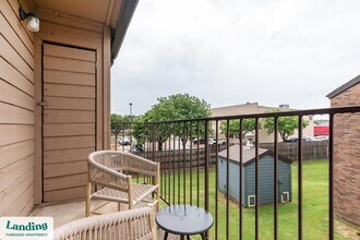 1408 Teasley Ln, Unit 2624 in Denton, TX - Building Photo - Building Photo