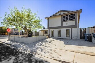 3969 Manford Cir in Las Vegas, NV - Building Photo - Building Photo