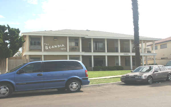 The Scandia Apartments in Anaheim, CA - Building Photo - Building Photo