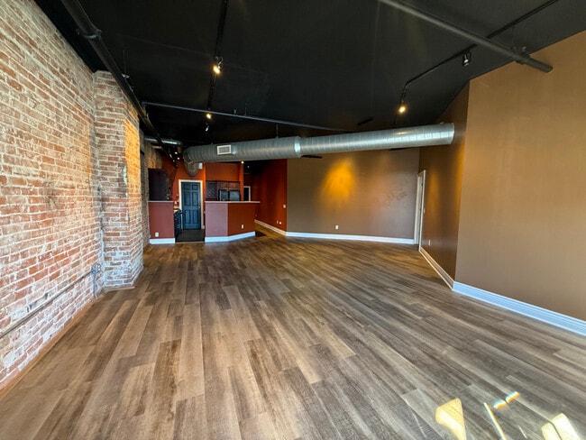 310 E Michigan Ave