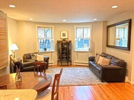 604 Massachusetts Ave, Unit G in Boston, MA - Building Photo