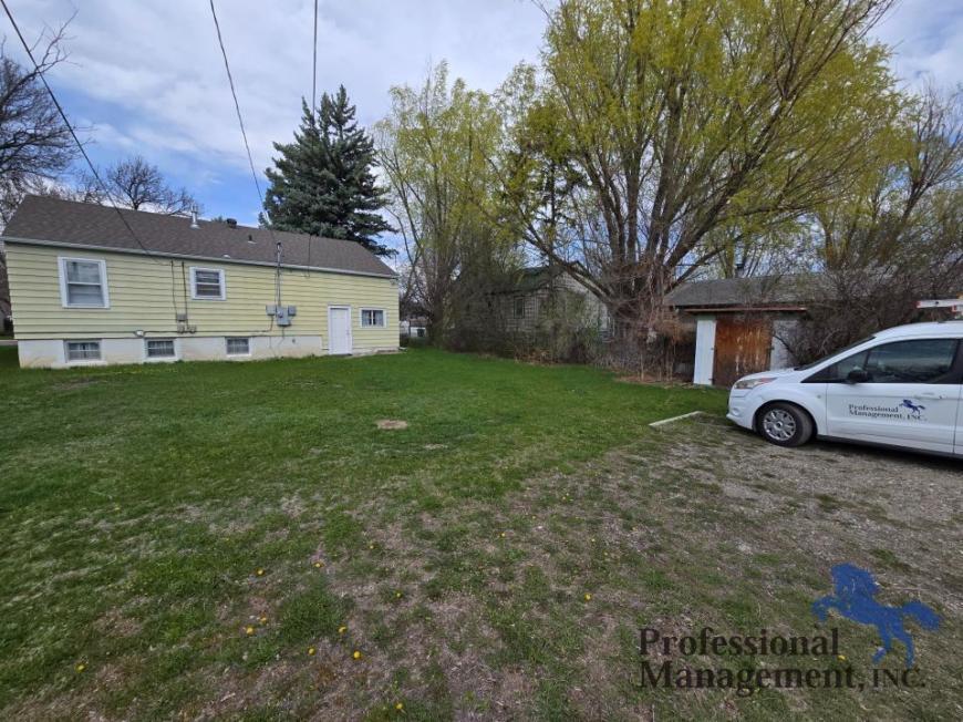 1707 1/2 Avenue C in Billings, MT - Building Photo