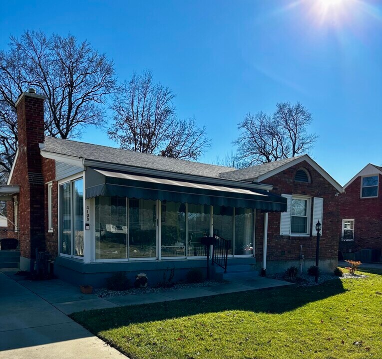 4108 Plymouth Rd in Louisville, KY - Building Photo