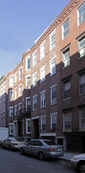 19 Sheafe St in Boston, MA - Foto de edificio