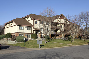 Jacobs Square Apartments