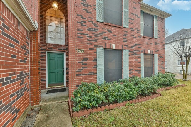 7603 Quintero Dr in Houston, TX - Building Photo - Building Photo