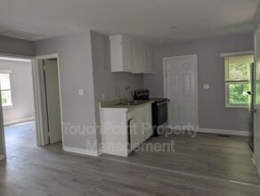 3600 Morris Field Dr in Charlotte, NC - Building Photo - Building Photo