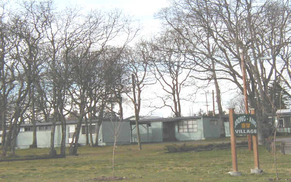 Karwan Mobile Home Park in Lakewood, WA - Building Photo