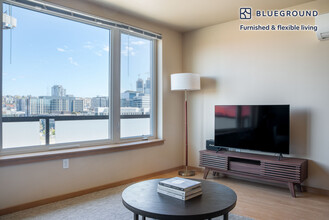 708 6th Ave N in Seattle, WA - Building Photo - Building Photo