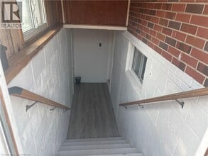 248 Felan Ave in Oakville, ON - Building Photo - Building Photo