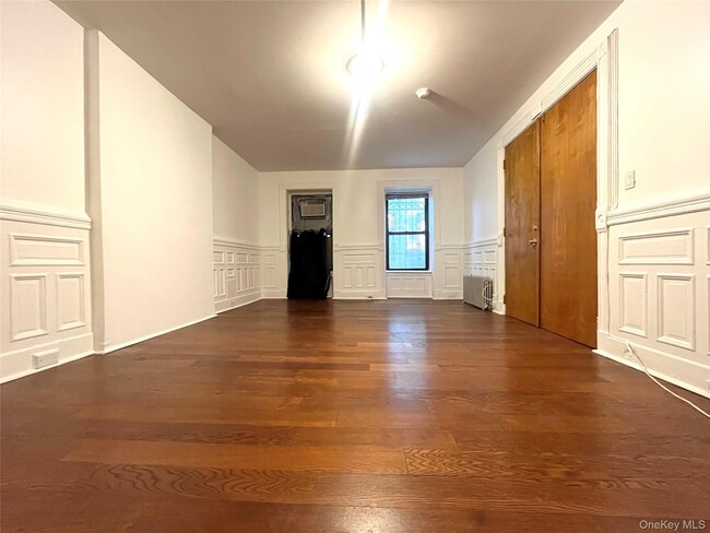 property at 911 Greene Ave