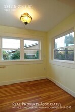 3312 N 21st St in Tacoma, WA - Foto de edificio - Building Photo