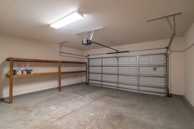 property at 920 Lyndley Dr