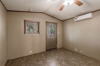 25 Starlight Dr in Huntsville, TX - Building Photo - Building Photo