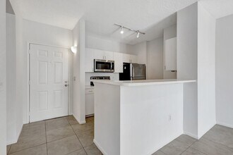 720 S Sapodilla Ave in West Palm Beach, FL - Building Photo - Building Photo