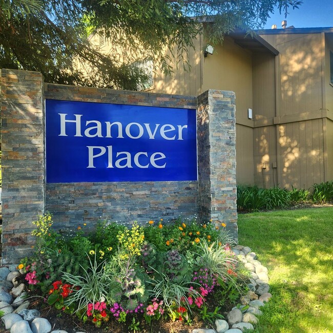 1740-1750 Hanover Dr